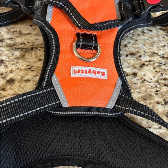 BABYLTRL No-Pull Adjustable Reflective Dog Harness
Size L orange - Picture 5 of 9